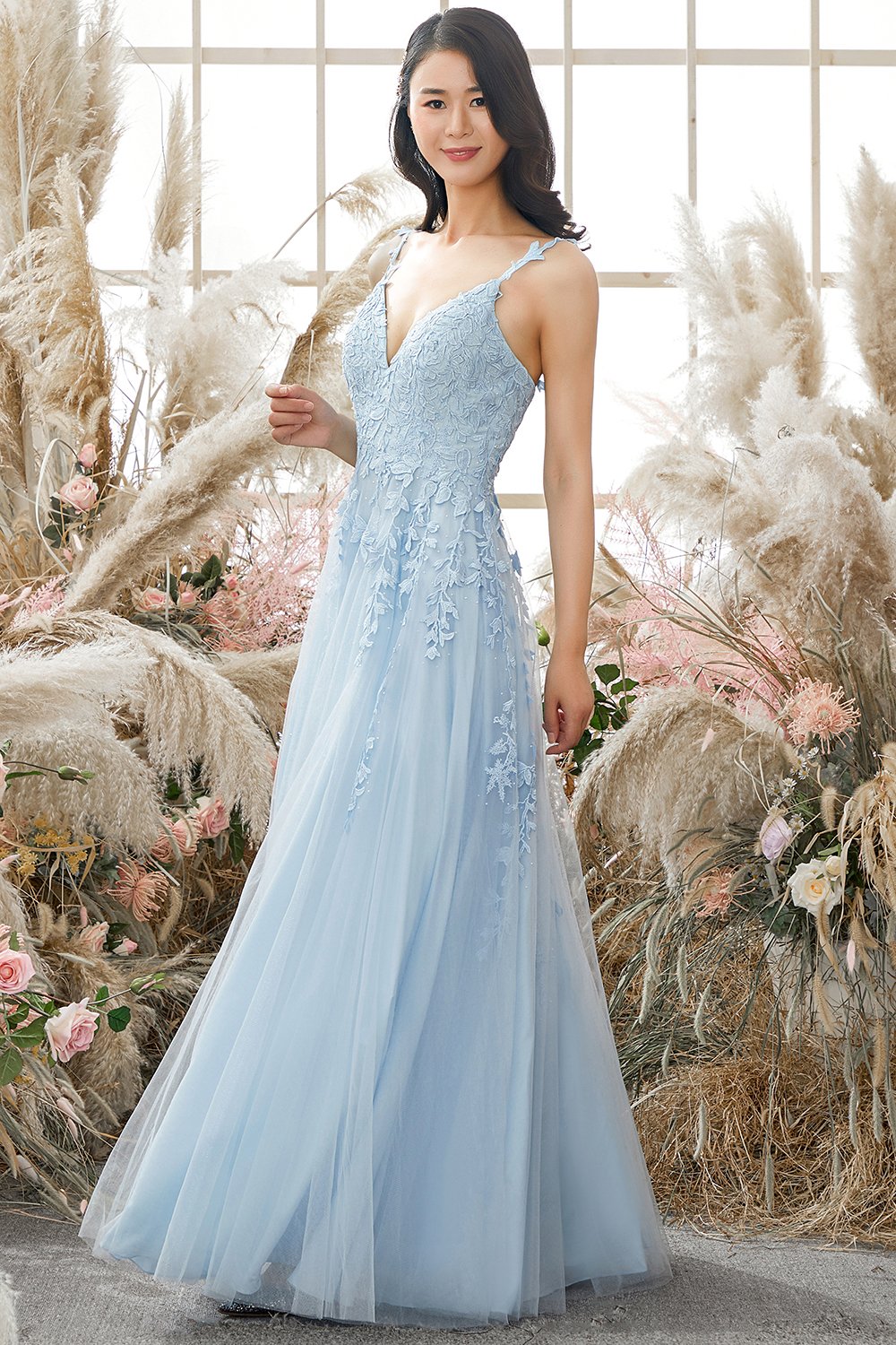 Abito da ballo lungo lavanda in tulle con pizzo floreale