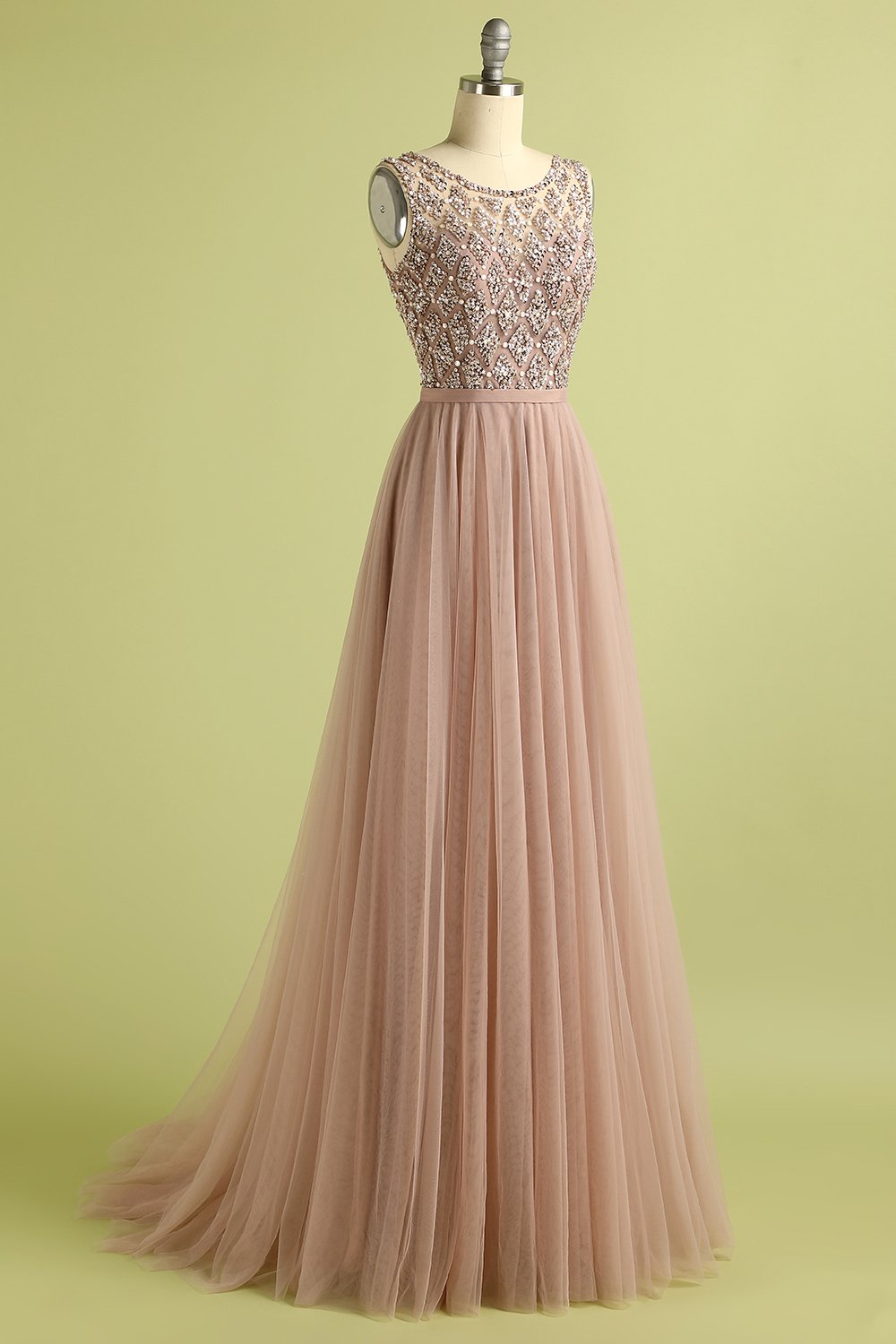 Abito lungo in tulle rosa cipria con cristalli