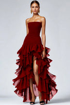 Abito formale nero senza spalline con volant in tulle