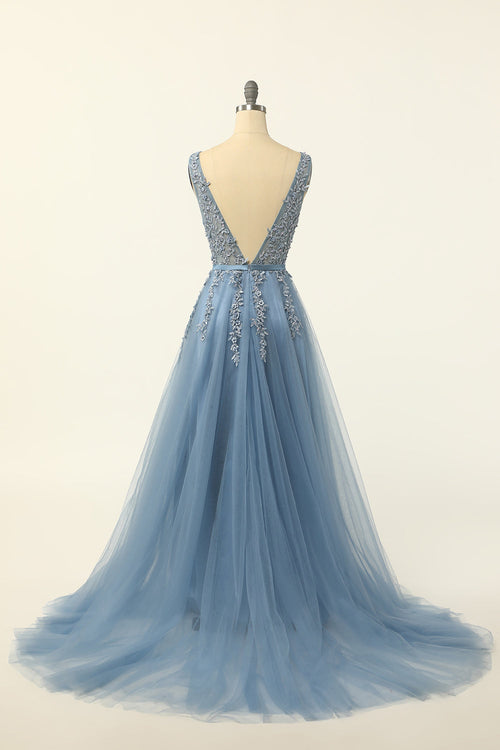 Abito da ballo in tulle blu con applicazioni in pizzo