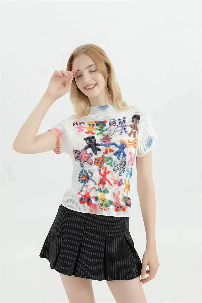 Top bianco con stampa a cartoon e maniche corte