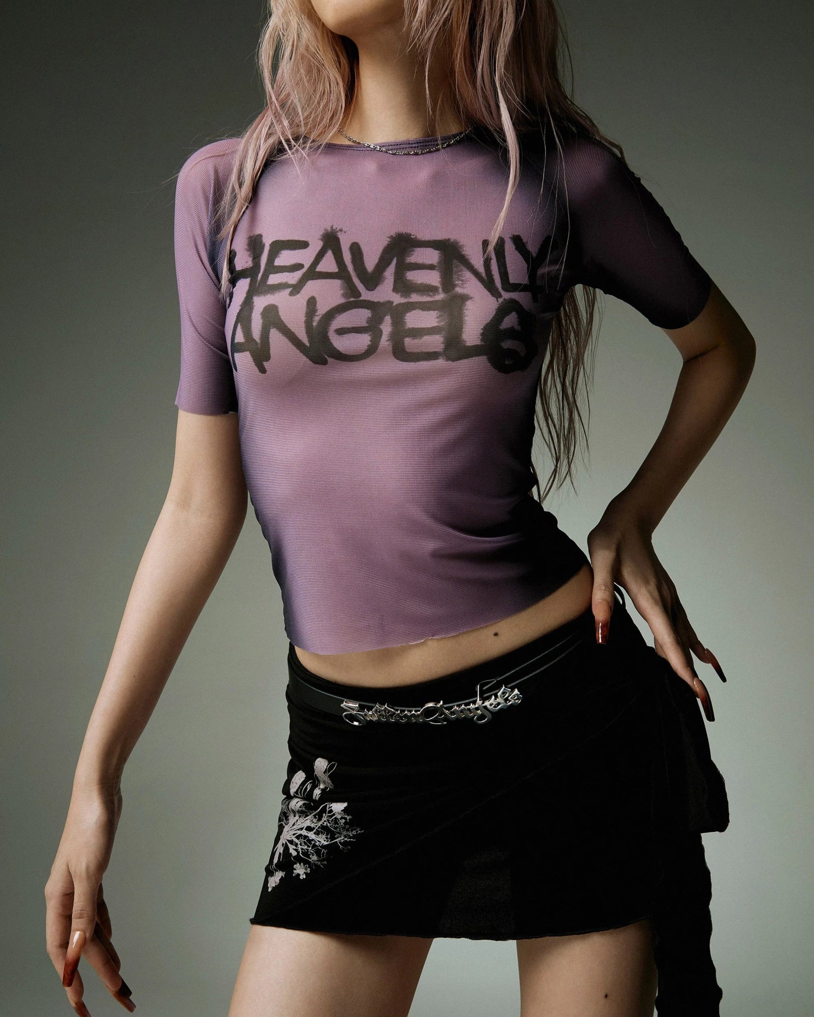 Top verde oliva con stampa Heaven Angel