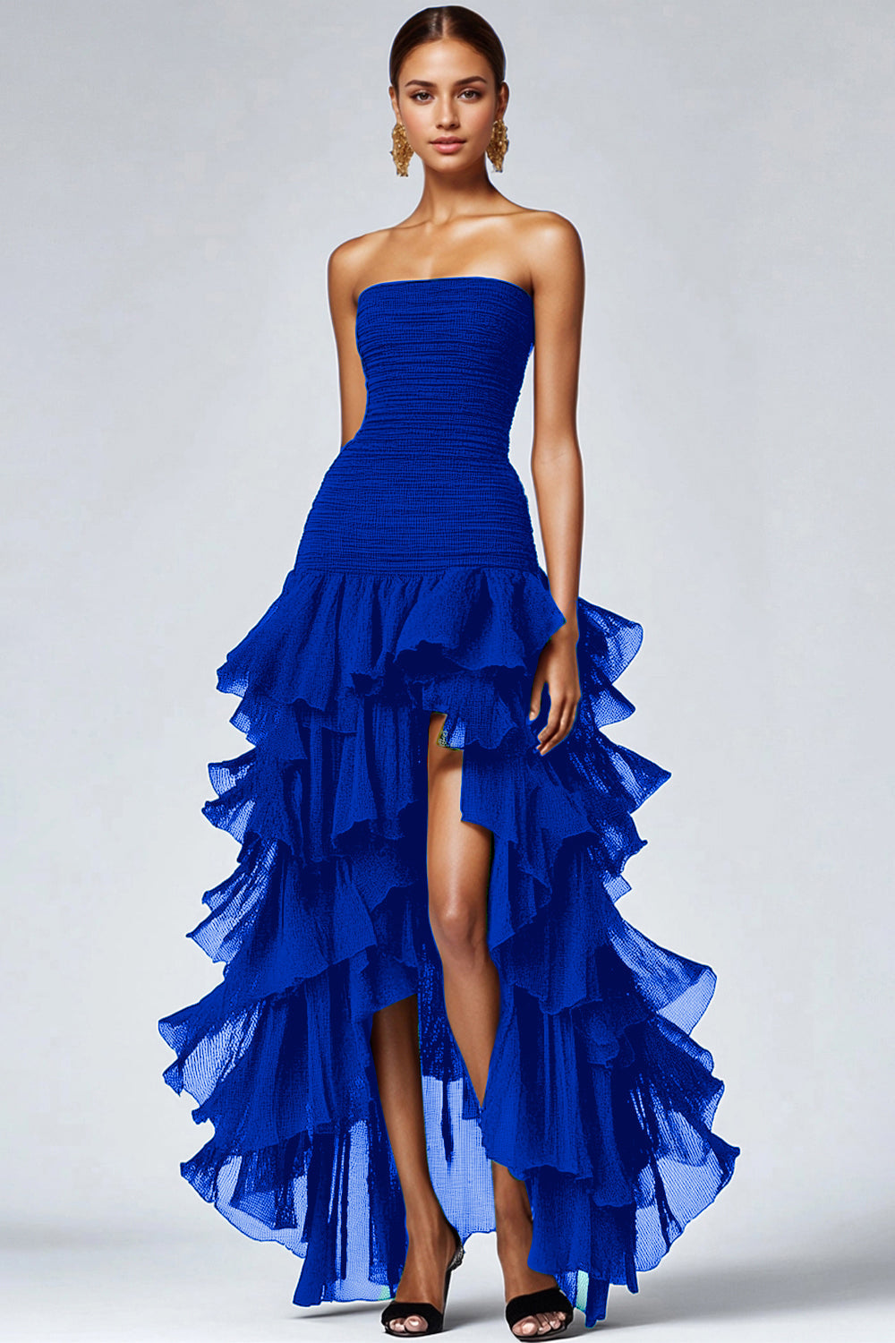 Abito formale nero senza spalline con volant in tulle
