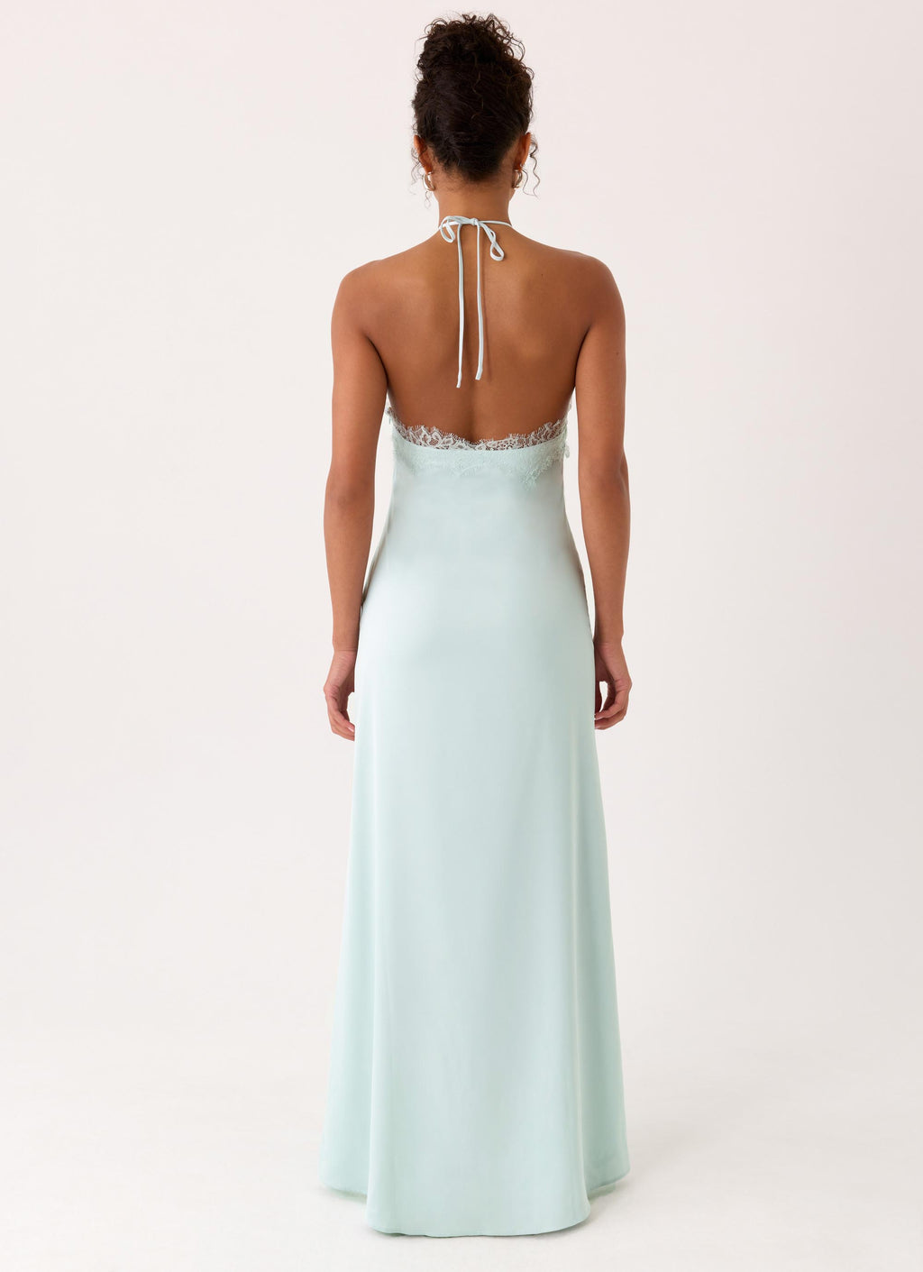 Abito lungo halter in seta azzurro acqua – Samaria