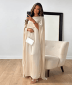 Abito lungo beige con maniche drappeggiate – Tayma