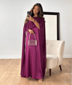 Abito lungo beige con maniche drappeggiate – Tayma