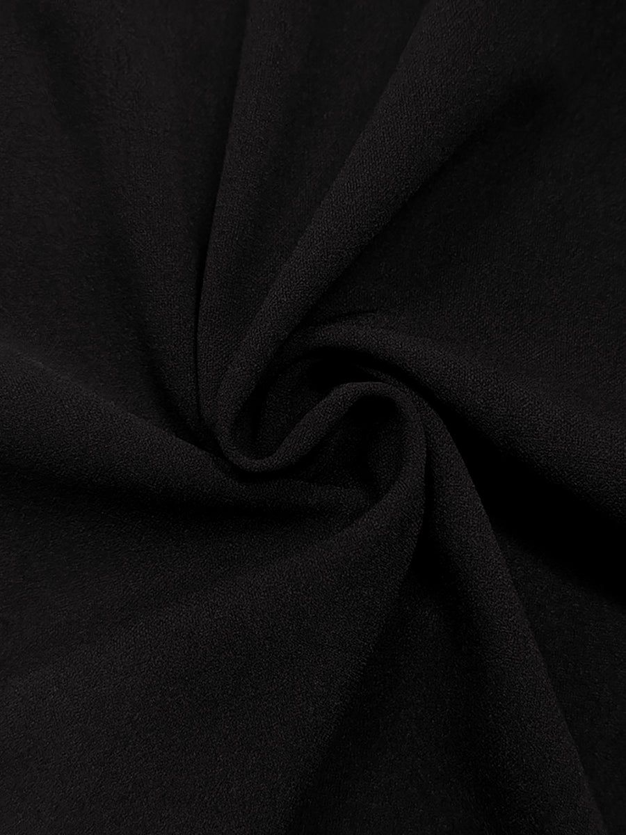 Abito lungo nero a V con maniche lunghe e drappeggio