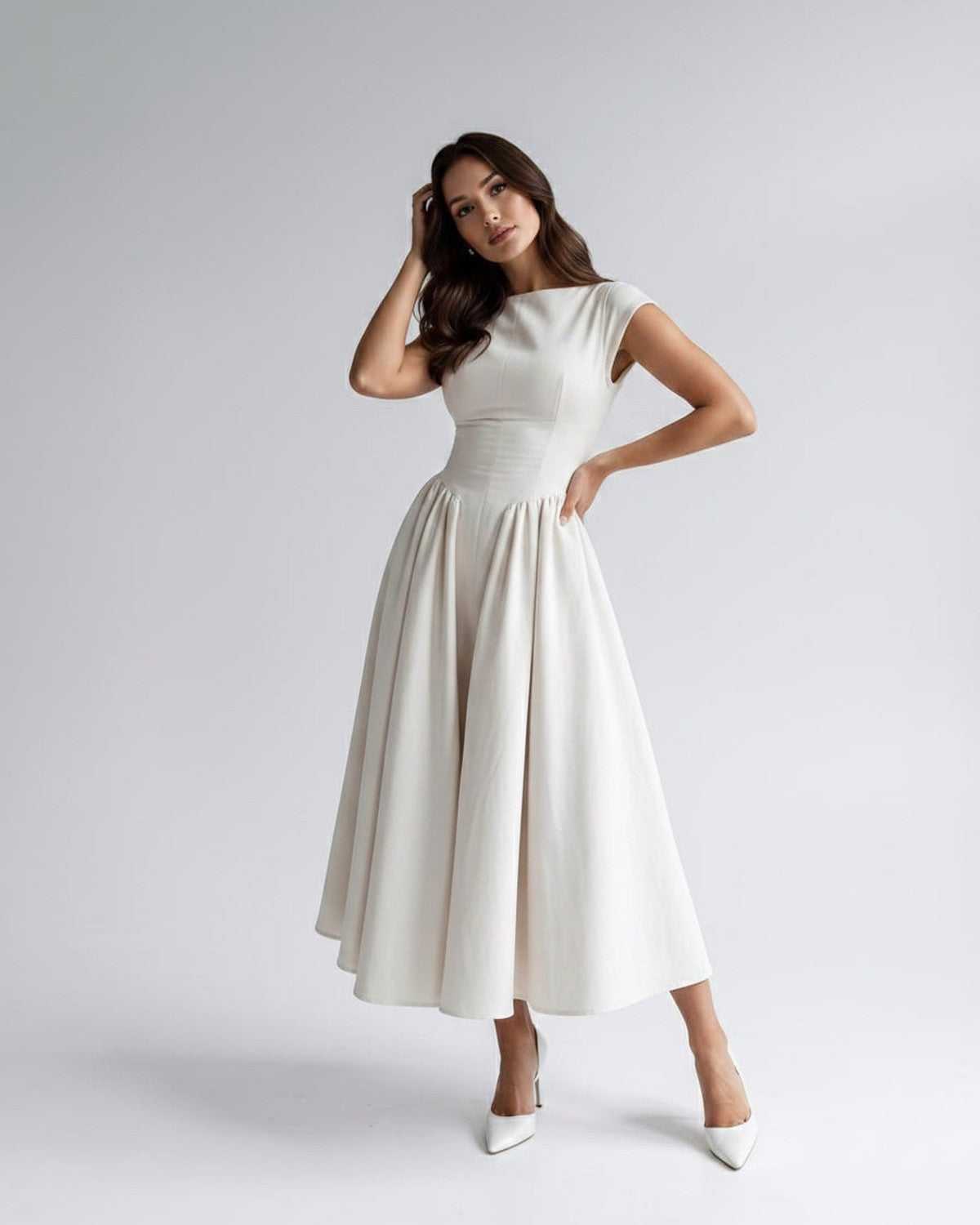 Abito midi beige scollo alla boat maniche corte – Elara